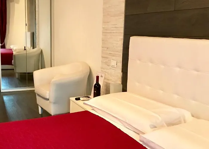 ゲストハウス ロイヤル ルームズ ローマ