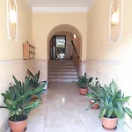 Royal Affittacamere 3*